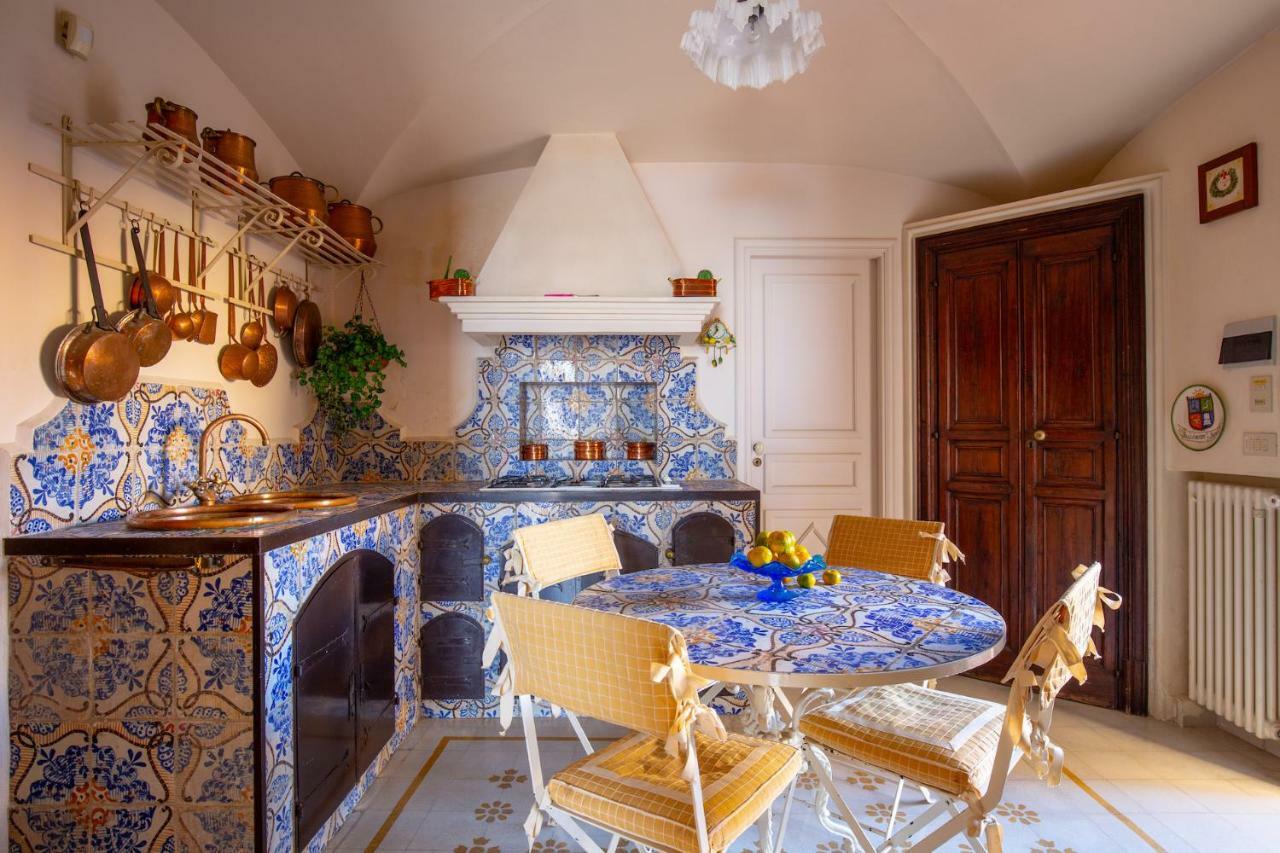 Solemar Sicilia - Casa Porto Bagnera Βίλα Santa Flavia Εξωτερικό φωτογραφία